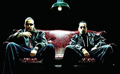 La imagen “http://i56.photobucket.com/albums/g163/dewski_2006/Wisin-and-Yandel-umvd051.jpg” no puede mostrarse porque contiene errores.