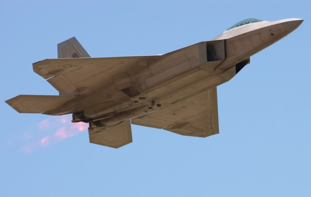 IMAGE: http://i56.photobucket.com/albums/g165/InfiniteGrim/IMG_6226.jpg