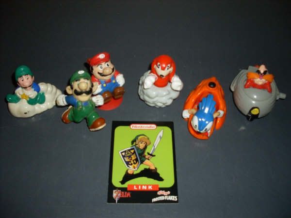 Mario and Sonic figures, Link card
