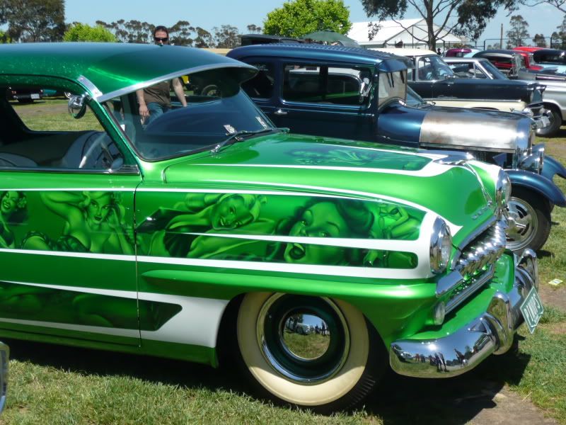 IMAGE: http://i56.photobucket.com/albums/g171/daleporter/Transport/hotrod002.jpg