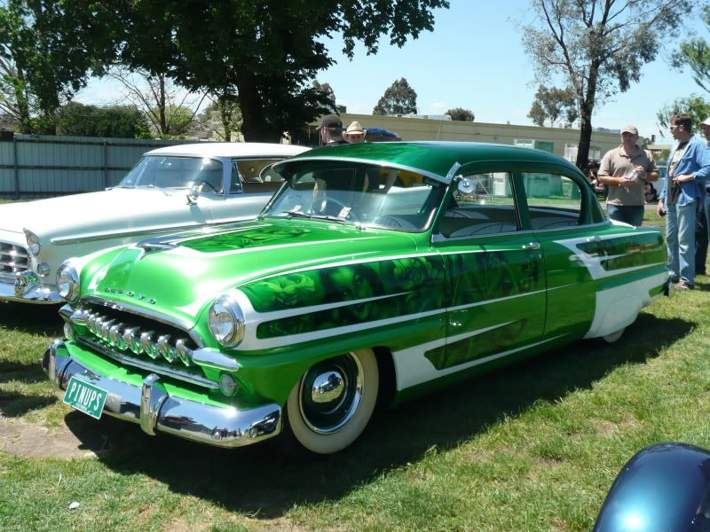 IMAGE: http://i56.photobucket.com/albums/g171/daleporter/Transport/hotrod004.jpg