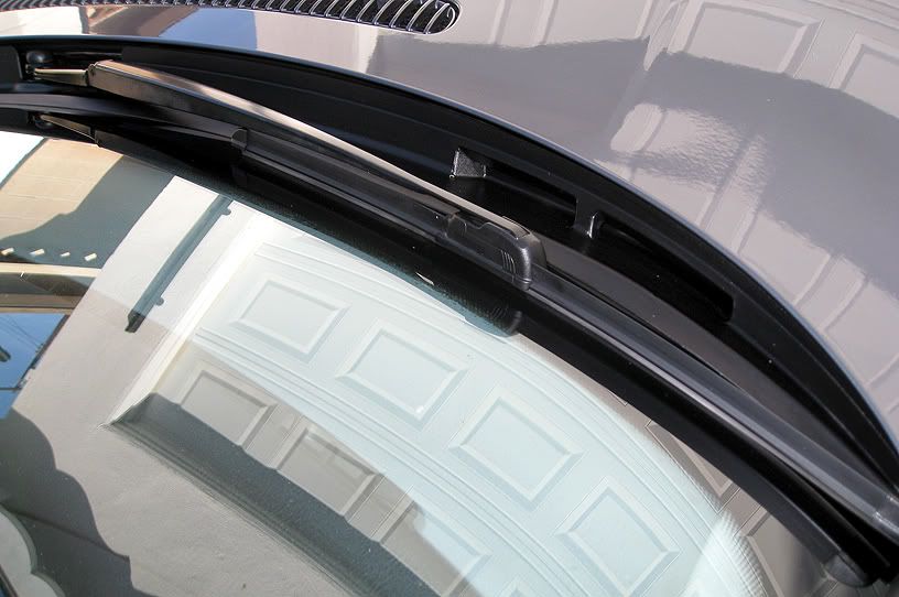 BWM Evo flat blade wipers