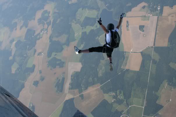 Skydiving.jpg