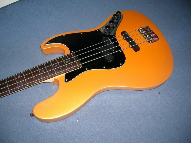 Fender+aerodyne+jazz+bass+price