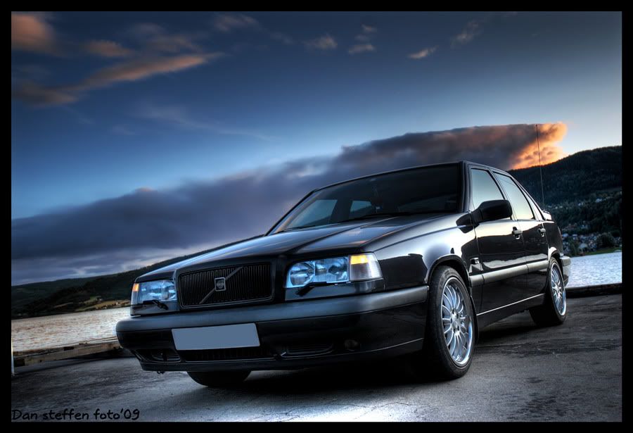 http://i56.photobucket.com/albums/g191/dsbergmann/Volvo-HDR-1.jpg
