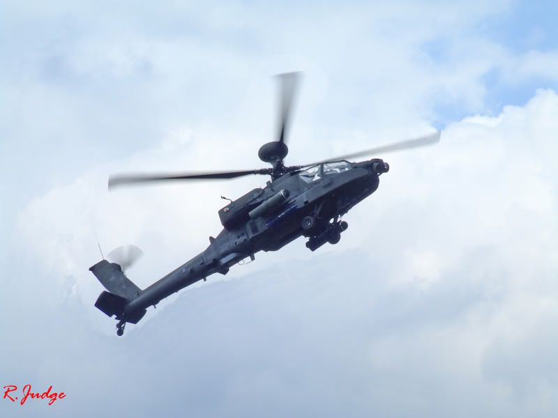http://i56.photobucket.com/albums/g194/tigercatfan/BigginHill%2008/Apache2.jpg
