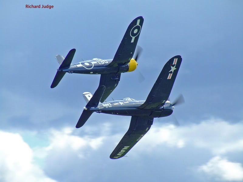 http://i56.photobucket.com/albums/g194/tigercatfan/Legends%202007/2Corsairs2.jpg