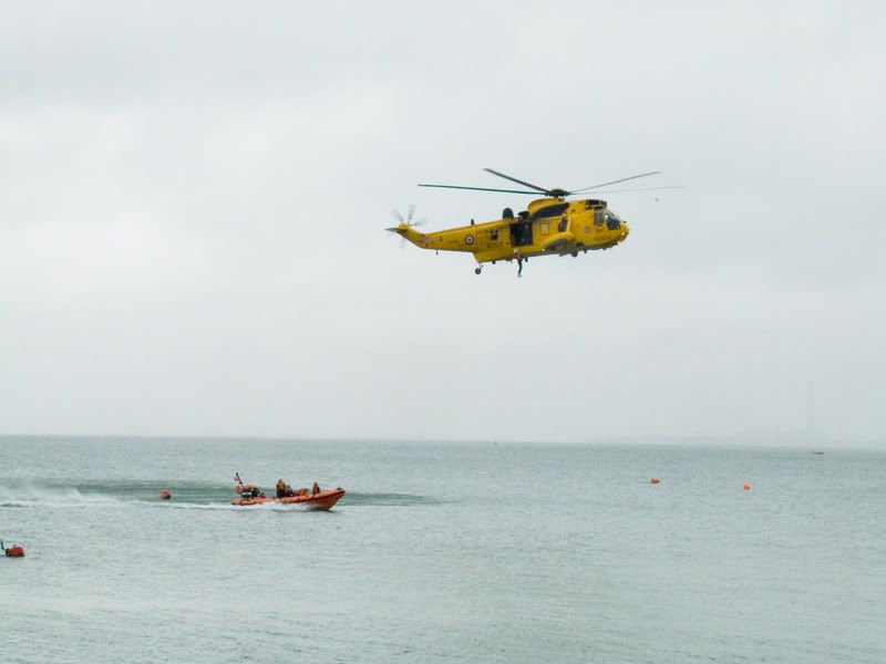 http://i56.photobucket.com/albums/g194/tigercatfan/Southend%2028th%20May%202007/Seaking4.jpg
