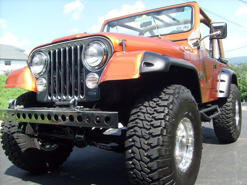 Atomic Orange Jeep