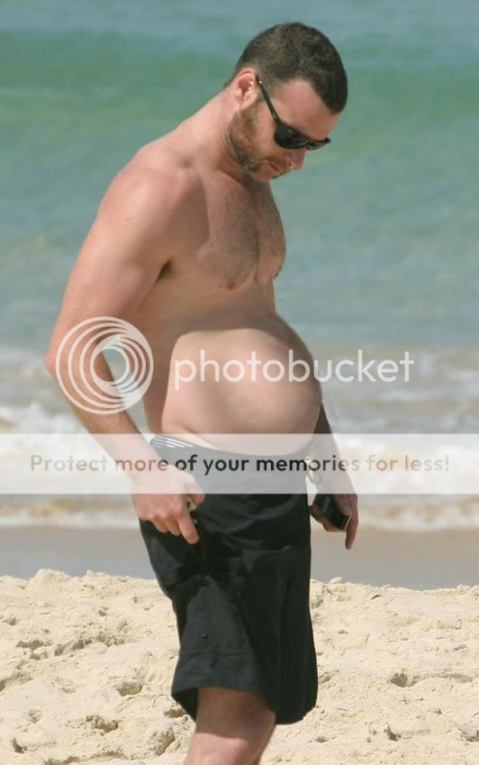 liev-schreiber-shirtless-01.jpg